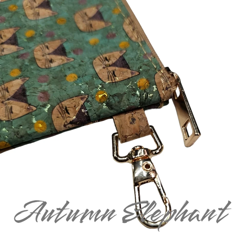 Small Vintage Pattern Coin Purse - Picture 7 of 8